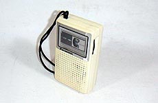 National Panasonic R-1027 AM RADIO