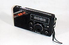 Nationao MODEL No.RF-068 FM/AM 2BAND RADIO