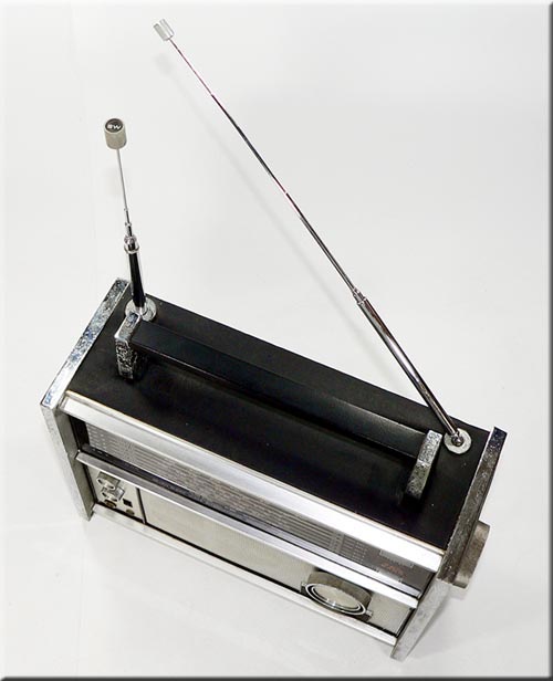 realtone MODEL 2930 10BAND RADIO