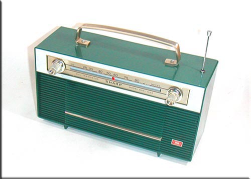 ����d�C�i�V���[�v�jMODEL 6HS-103A SW RADIO
