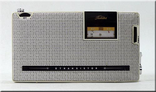 TOSHIBA MODEL 8M-210R MW/SW 2BAND RADIO
