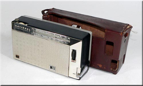 MATSUSHITA MODEL AT-290 MW/SW 2BAND RADIO