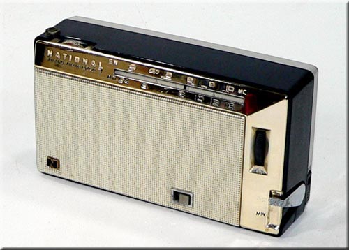 MATSUSHITA MODEL AT-290 MW/SW 2BAND RADIO