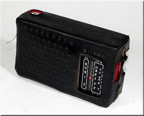 SHARP MODEL BX-377 MW/SW 2BAND RADIO