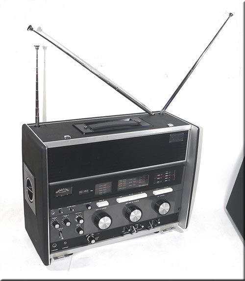 SONY MODEL CRF-230B 23BAND RADIO