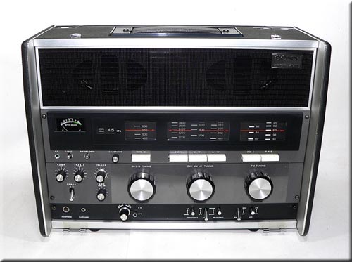 SONY MODEL CRF-230B 23BAND RADIO