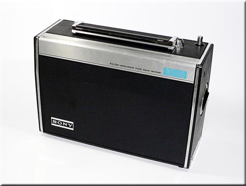 SSONY MODEL CRF-5090 9BAND RADIO