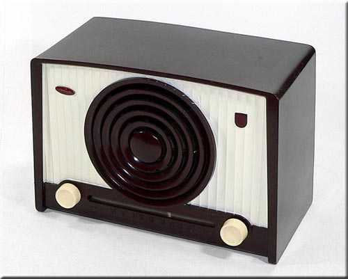 National MODEL DL-305A AM RADIO