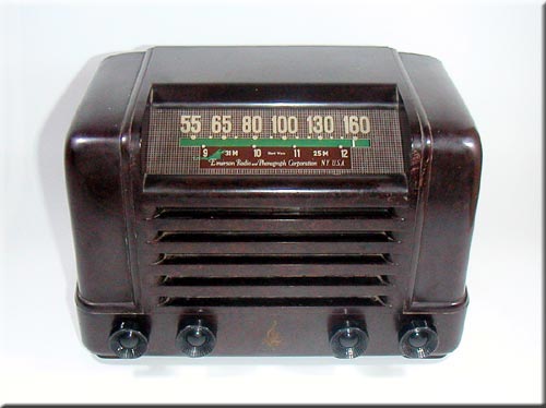 Emerson Radio アメリカ製　型番不明　MW/SW 2BAND RADIO