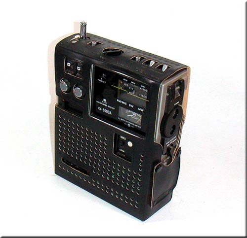 SONY MODEL ICF-5500A FM/SW/MW 3BAND RADIO