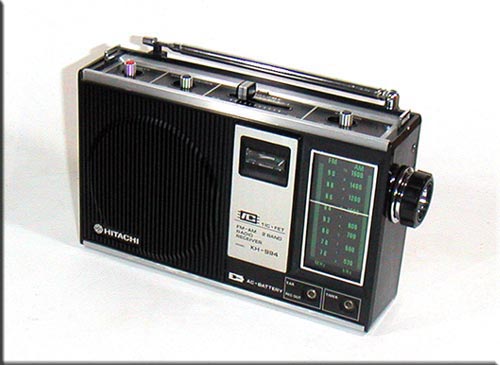 HITACHI MODEL KH-994 FM/AM 2BAND RADIO