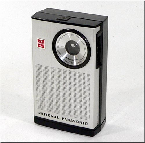 National Panasonic MODEL R-1032 MW RADIO