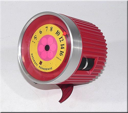 NATIONAL PANASONIC MODEL R-12 AM RADIO