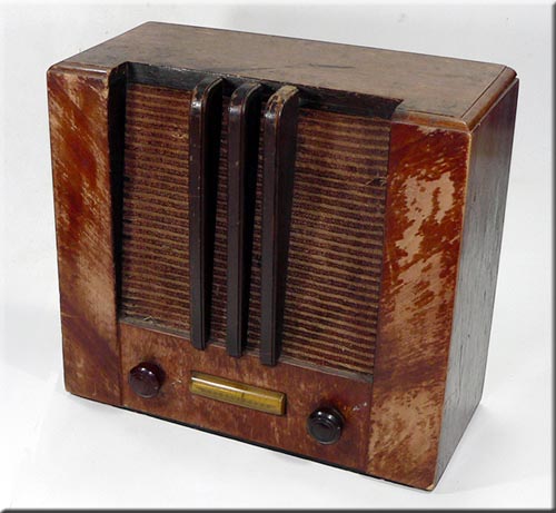 �i�V���i�� ��M�@ R-4M