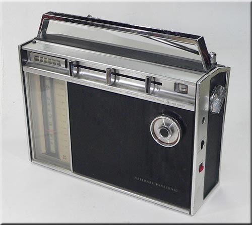NATIONAL PANASONIC MODEL RF-1500 5BAND RADIO