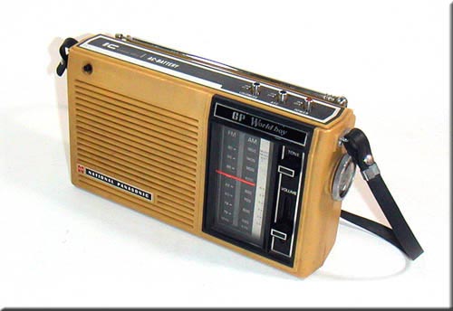NATIONAL PANASONIC MODEL RF-747 (GP Wordlboy) FM/AM 2BAND(�I�����W) 