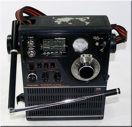 TOSHIBA TRYX2000 (RP-2000F) FM/WM/SW1-3 5BAND RADIO
