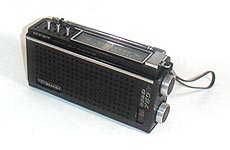 TOSHIBA SOUND 750ST RP-74F FM/AM 2BAND RADIO