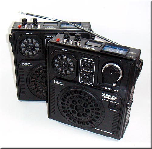SANYO TRANS WORDL RP-7600 FM/SW/MW 3BAND RADIO
