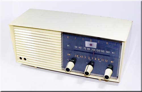 HITACHI MODEL S-522 BC/SW 2BAND RADIO