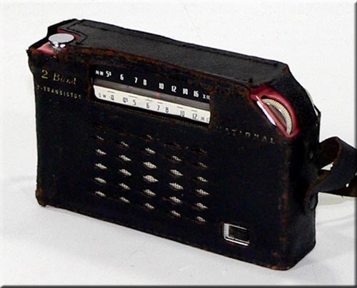 MATSUSHITA MODEL T-45 MW/SW 2BAND RADIO