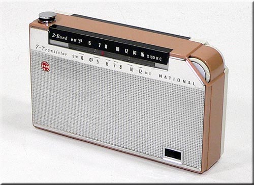 MATSUSHITA MODEL T-45 MW/SW 2BAND RADIO