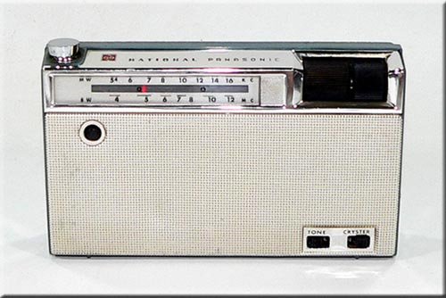 NATIONAL PANASONIC MODEL T-801D SW/MW 2BAND RADIO