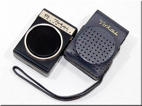 TOKAI MODEL RA-611 AM RADIO