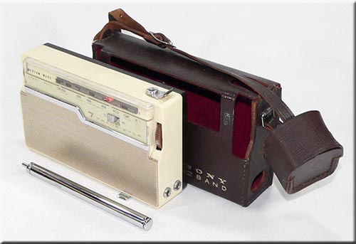 SONY MODEL TR-710 MW/SW 2BAND RADIO