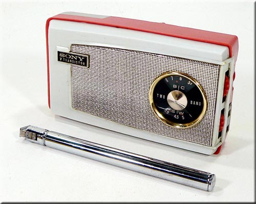 SONY MODEL TR-724 BC/SW 2BAND RADIO