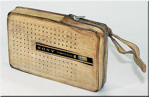 SONY MODEL TR-810 AM RADIO