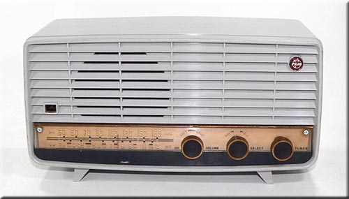 NATIONAL MODEL UA-350 MW/SW 2BAND RADIO