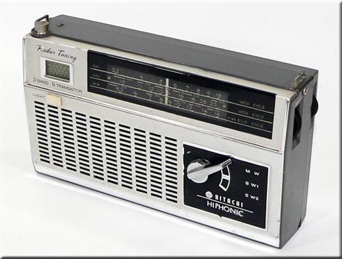 HITACHI MODEL WH-999 MW/SW1/SW2 3BAND RADIO