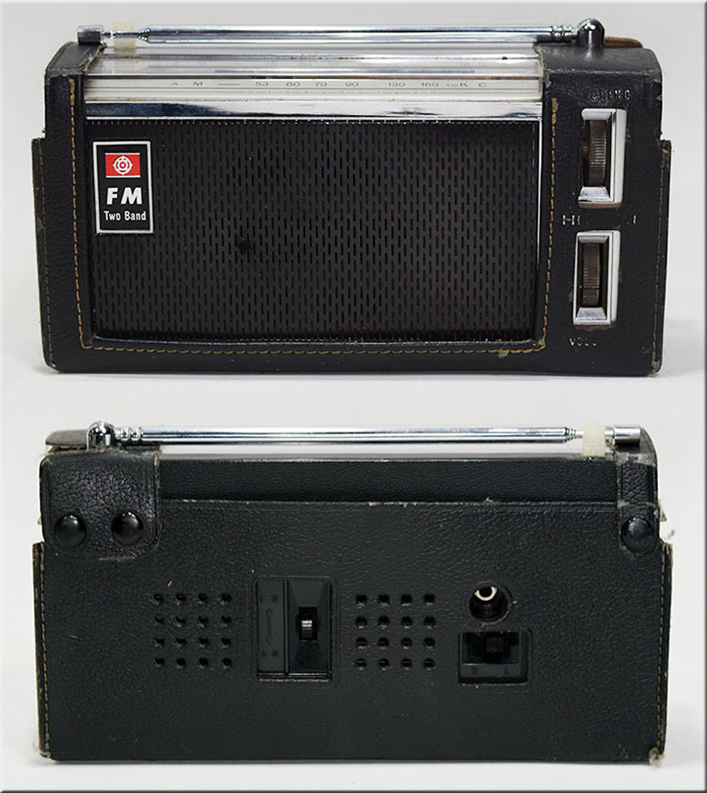 HITACHI MODEL KH-980 FM/AM 2BAND RADIO