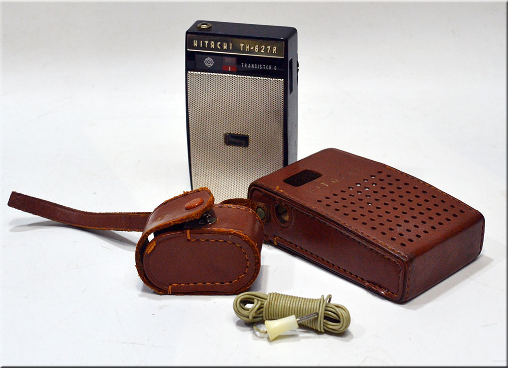 Hitachi MODEL TH-627R AM RADIO