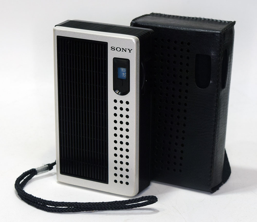 SONY MODEL TR-3500 AM RADIO