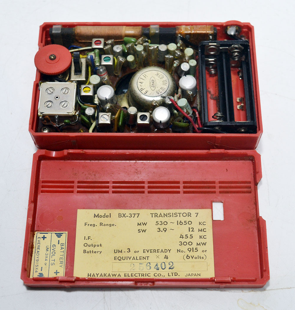 SHARP MODEL BX-377 MW/SW 2BAND RADIO