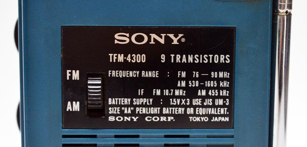 SONY MODEL TFM-4300 FM/AM 2BAND RADIO