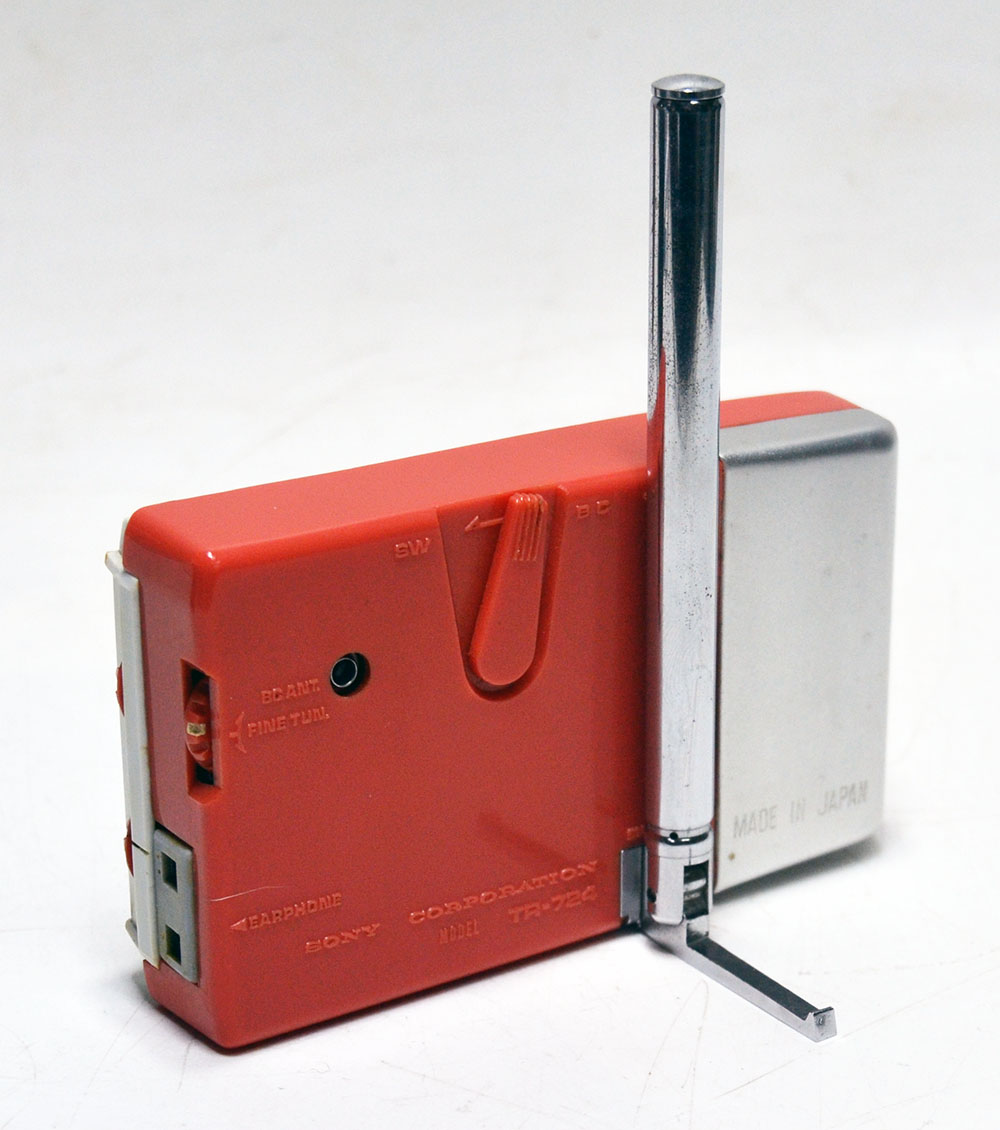 SONY MODEL TR-724 BC/SW 2BAND RADIO