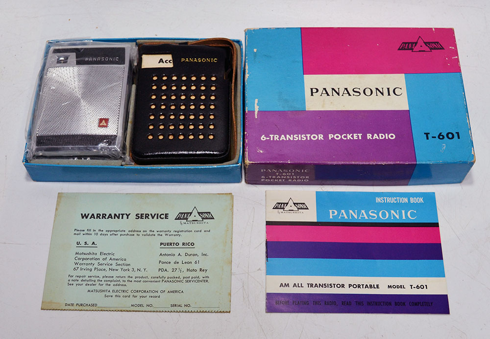  PANASONIC MODEL T-601 AM RADIO
