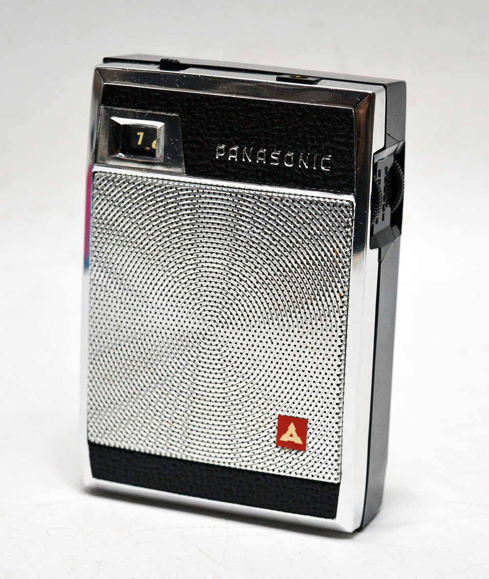 PANASONIC MODEL T-601 AM RADIO