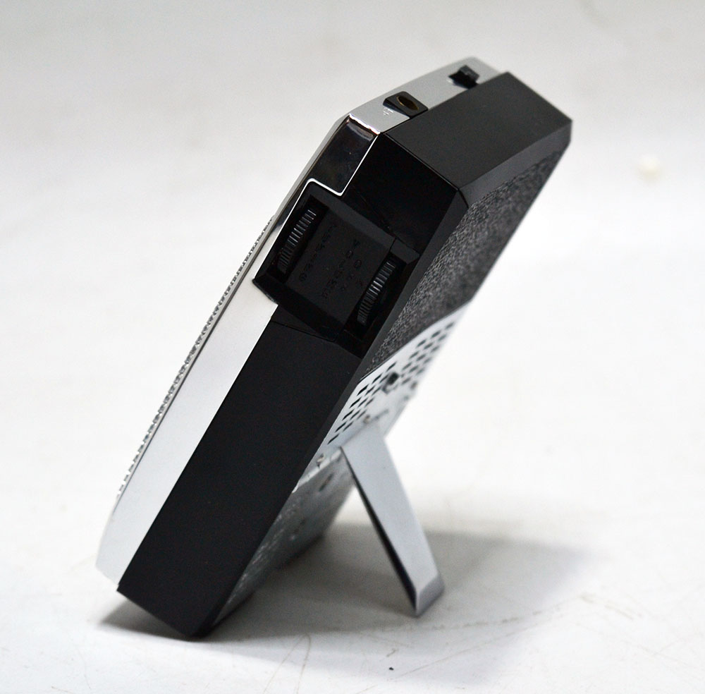 PANASONIC MODEL T-601 AM RADIO