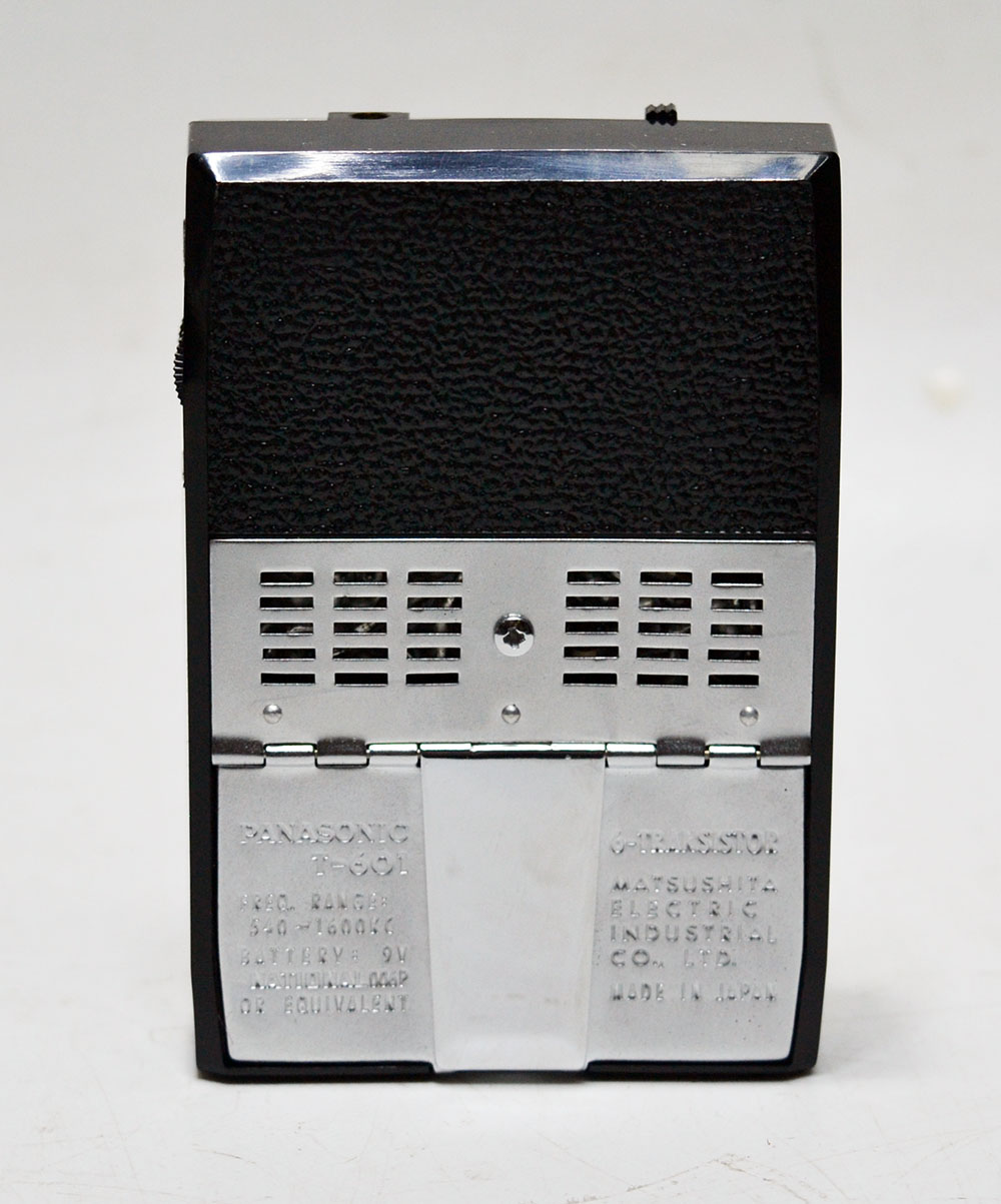 PANASONIC MODEL T-601 AM RADIO