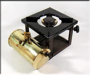 不明 STOVE