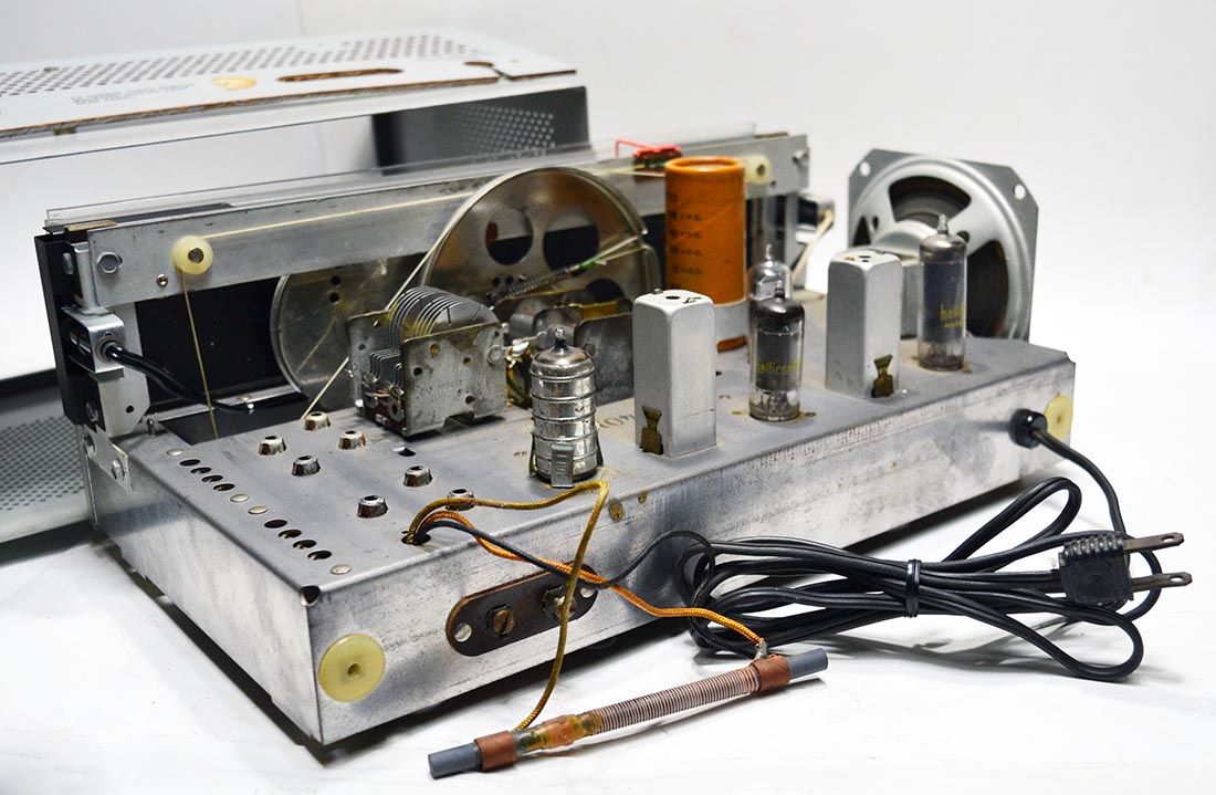 Hallicrafters WR-600